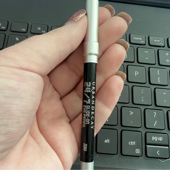 🔴 3/$18 Urban Decay 24/7 Glide-On Eyeliner in Zero NEW Size 0.8g - Picture 3 of 7